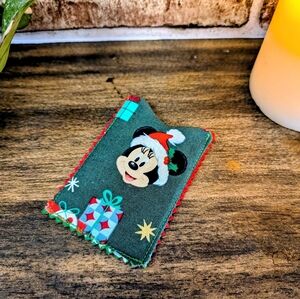 Disney Christmas 🎁 Card Holder with Minnie Mouse Design
